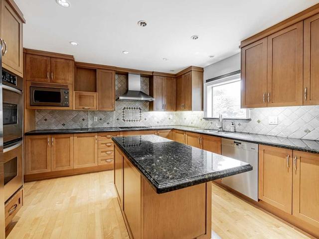 114 Glenayr Rd, House detached with 5 bedrooms, 5 bathrooms and 2 parking in Toronto ON | Image 25