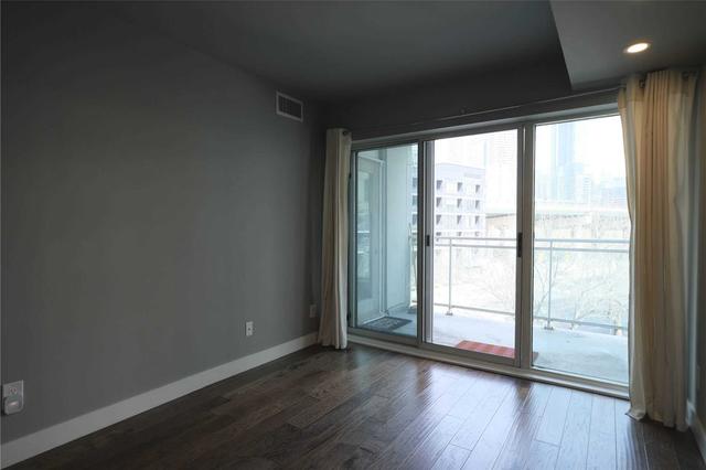 521 - 600 Queens Quay W, Condo with 2 bedrooms, 2 bathrooms and 1 parking in Toronto ON | Image 14