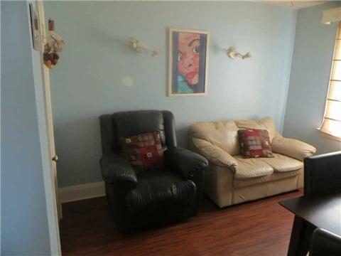 16 Brock St E, House detached with 3 bedrooms, 1 bathrooms and 2 parking in Oshawa ON | Image 5