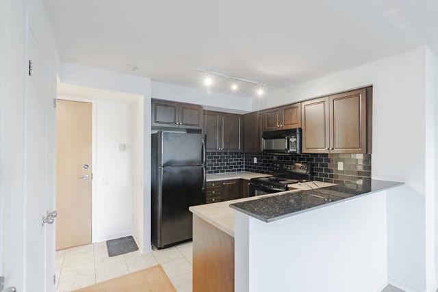 203 - 1040 The Queensway, Condo with 1 bedrooms, 1 bathrooms and 1 parking in Toronto ON | Image 14