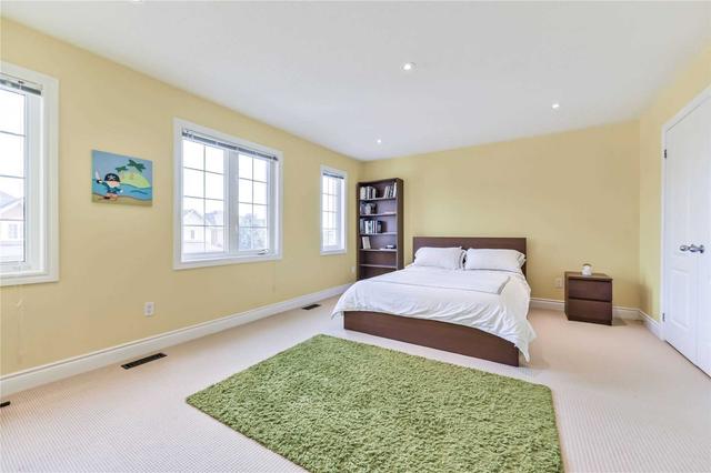 1070 Warby Tr, House detached with 3 bedrooms, 3 bathrooms and 4 parking in Newmarket ON | Image 7