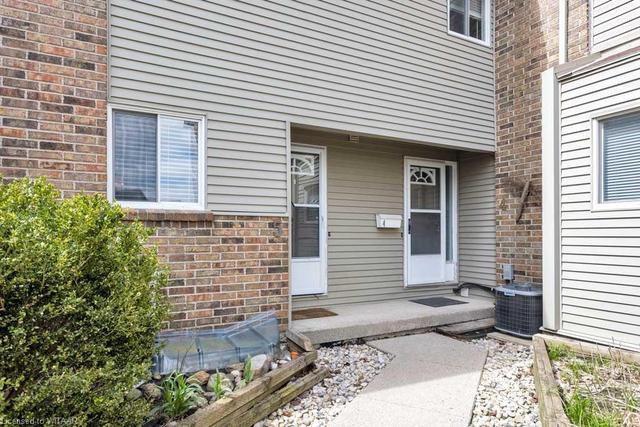 5 - 19 Wren Court, House attached with 2 bedrooms, 1 bathrooms and 2 parking in Tillsonburg ON | Image 4
