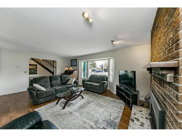 3361 271b Street, House detached with 3 bedrooms, 3 bathrooms and 3 parking in Langley BC | Image 9