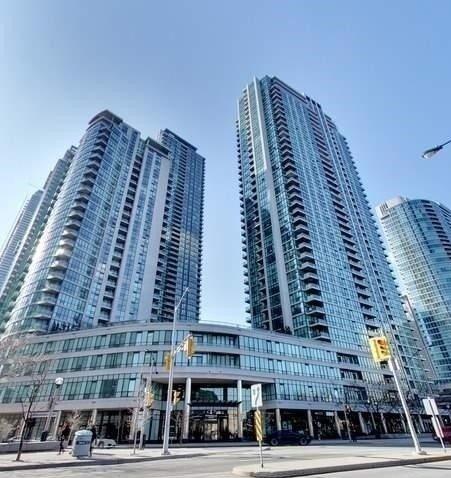 1004 - 16 Yonge St, Condo with 1 bedrooms, 1 bathrooms and 1 parking in Toronto ON | Image 1