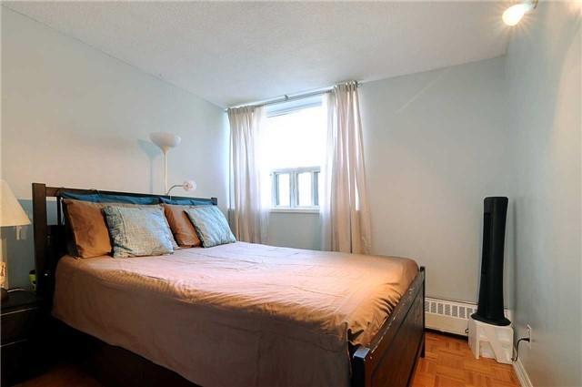 210 - 10 Sunrise Ave, Condo with 4 bedrooms, 2 bathrooms and 1 parking in Toronto ON | Image 14