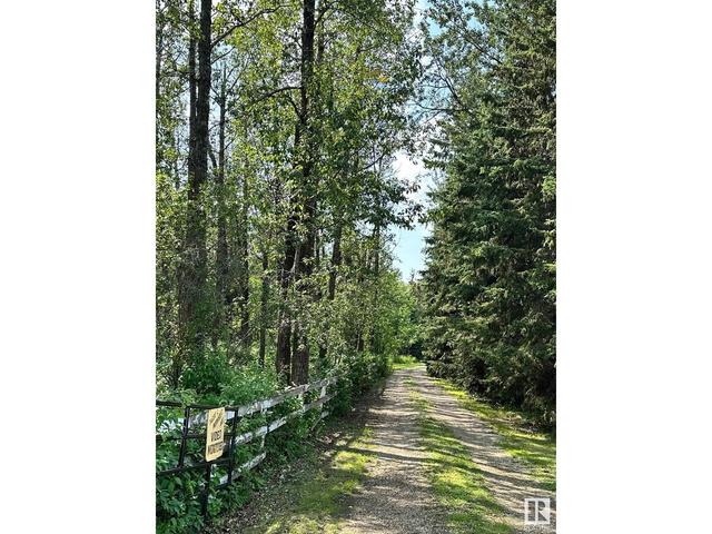 58418 Rge Rd 223, House detached with 3 bedrooms, 3 bathrooms and null parking in Thorhild County AB | Image 2