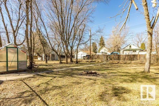 5008 42 Av, House detached with 3 bedrooms, 2 bathrooms and null parking in Wetaskiwin AB | Image 35
