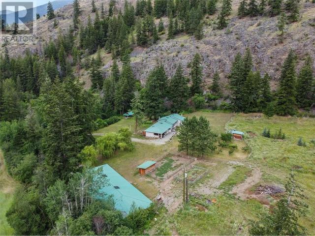 1196 Hwy 3a, House detached with 3 bedrooms, 2 bathrooms and 3 parking in Okanagan Similkameen G BC | Image 3