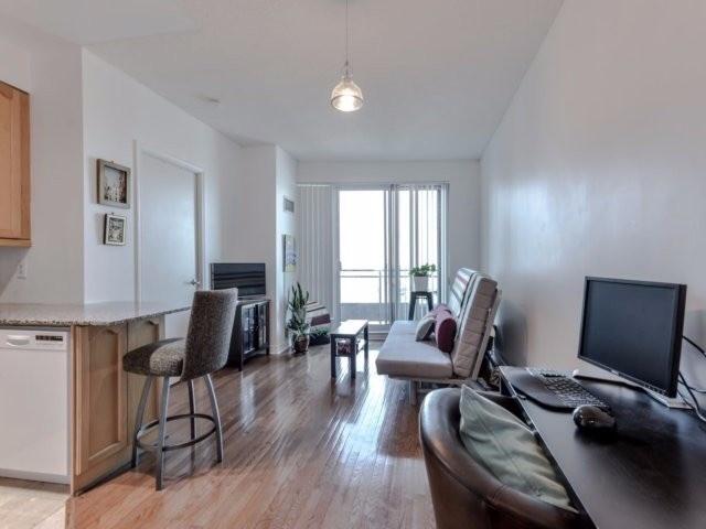 2412 - 60 Byng Ave, Condo with 1 bedrooms, 1 bathrooms and 1 parking in Toronto ON | Image 6