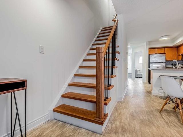 70 - 55 Turntable Cres, Townhouse with 3 bedrooms, 2 bathrooms and 1 parking in Toronto ON | Image 15
