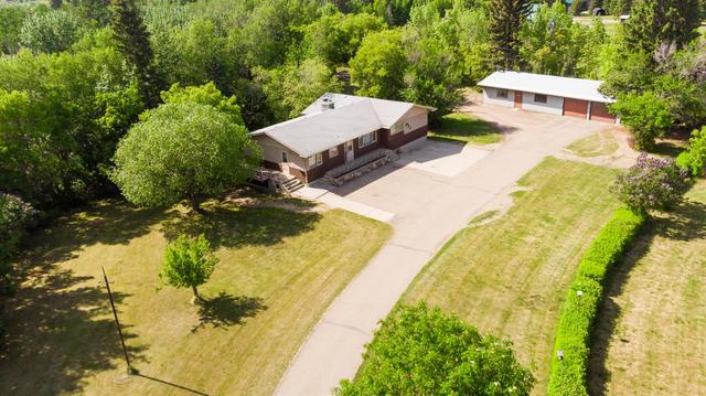 38052 Range Road 275, House detached with 5 bedrooms, 2 bathrooms and 4 parking in Red Deer County AB | Image 10