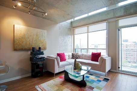 820 - 1029 King St W, Condo with 1 bedrooms, 1 bathrooms and 1 parking in Toronto ON | Image 4