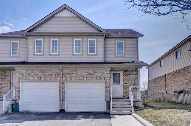 212 Red Clover Crt, House attached with 3 bedrooms, 2 bathrooms and 2 parking in Kitchener ON | Image 7