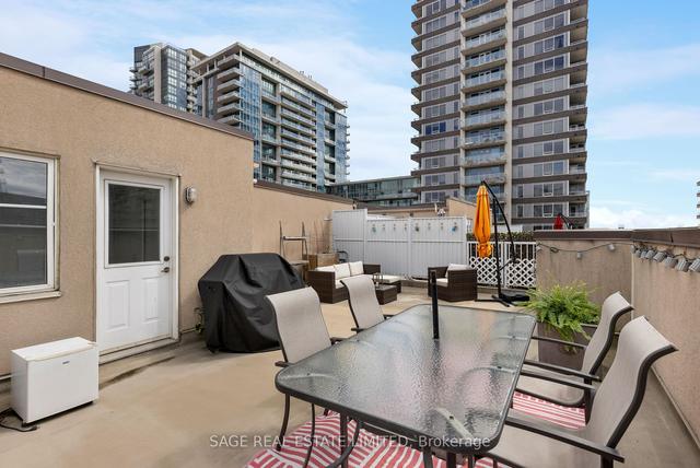 1233 - 21 Pirandello St, Townhouse with 2 bedrooms, 3 bathrooms and 2 parking in Toronto ON | Image 27