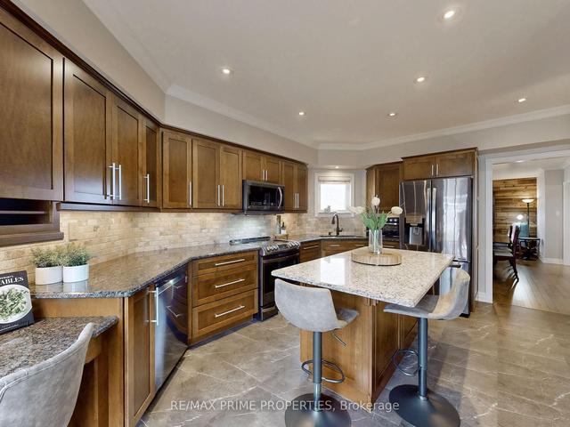 40 Painted Rock Ave, House detached with 4 bedrooms, 4 bathrooms and 4 parking in Richmond Hill ON | Image 6
