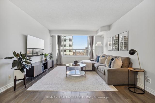 2206 - 100 Upper Madison Ave, Condo with 2 bedrooms, 2 bathrooms and 1 parking in Toronto ON | Image 7