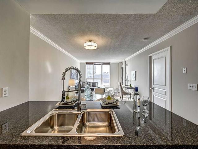 lph6 - 55 Harrison Garden Blvd, Condo with 1 bedrooms, 1 bathrooms and 1 parking in Toronto ON | Image 5