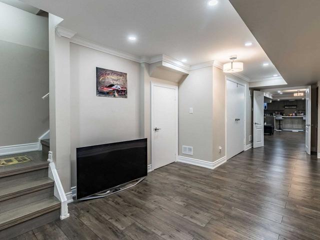 8 Orangeblossom Tr, House detached with 4 bedrooms, 6 bathrooms and 6 parking in Brampton ON | Image 22
