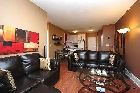 1136 - 3888 Duke Of York Blvd, Condo with 1 bedrooms, 1 bathrooms and 1 parking in Mississauga ON | Image 5