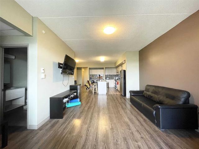 903 - 8 Hickory St W, Condo with 5 bedrooms, 5 bathrooms and 0 parking in Waterloo ON | Image 16
