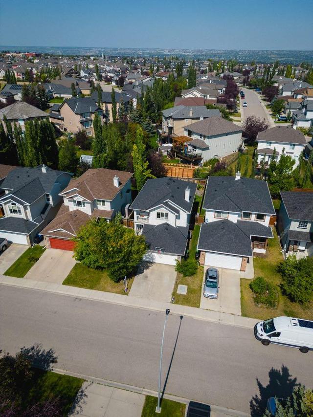 65 Westpoint Gardens Sw, House detached with 4 bedrooms, 3 bathrooms and 4 parking in Calgary AB | Image 3