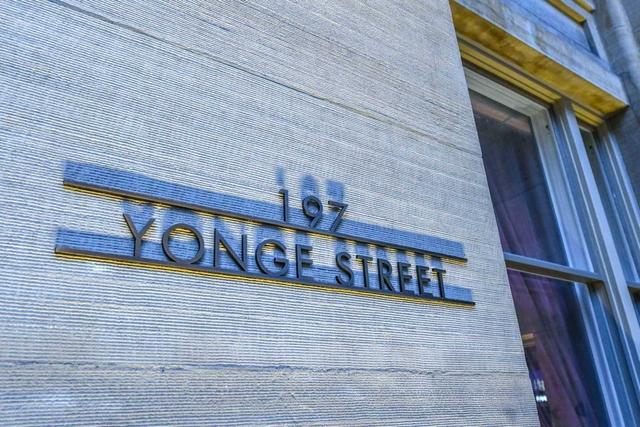 2110 - 197 Yonge St, Condo with 1 bedrooms, 1 bathrooms and 1 parking in Toronto ON | Image 19