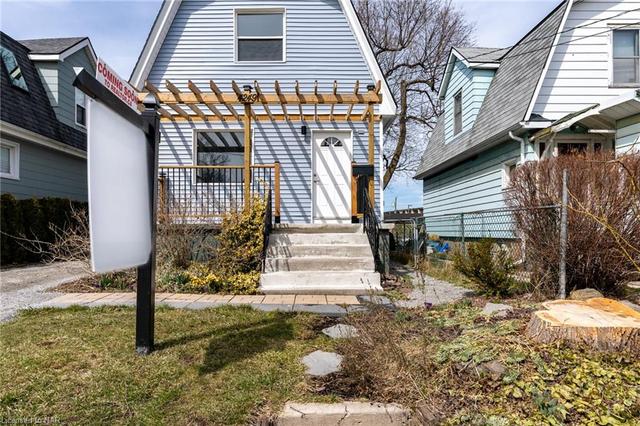 4249 Elgin Street, House detached with 2 bedrooms, 1 bathrooms and null parking in Niagara Falls ON | Image 29