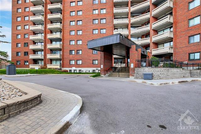 119 - 3100 Carling Avenue, Condo with 2 bedrooms, 1 bathrooms and 1 parking in Ottawa ON | Image 3