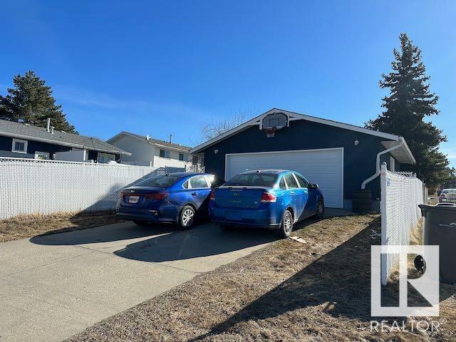 5243 44 Av, House detached with 5 bedrooms, 2 bathrooms and null parking in Drayton Valley AB | Image 39