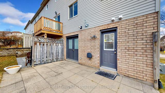 227 Baker St, House attached with 2 bedrooms, 2 bathrooms and 2 parking in Waterloo ON | Image 18