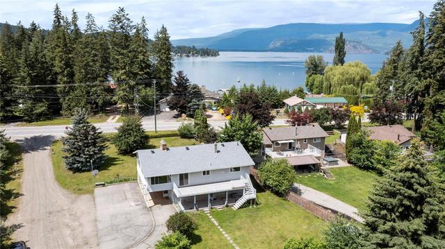 1944 Eagle Bay Road, House detached with 3 bedrooms, 2 bathrooms and null parking in Columbia Shuswap C BC | Card Image