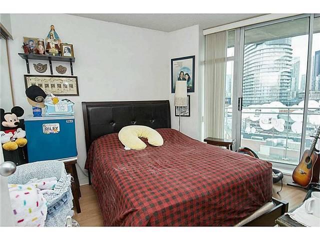 1002 - 650 Queens Quay, Condo with 1 bedrooms, 1 bathrooms and 1 parking in Toronto ON | Image 10
