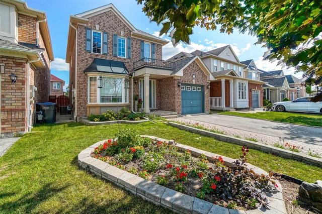 7 Fiddlers Green Dr, House detached with 3 bedrooms, 4 bathrooms and 5 parking in Brampton ON | Image 1