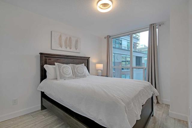 420 - 50 Lynn Williams St, Condo with 1 bedrooms, 1 bathrooms and 1 parking in Toronto ON | Image 2