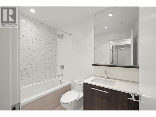 3904 - 567 Clarke Road, Condo with 2 bedrooms, 2 bathrooms and 1 parking in Coquitlam BC | Image 14