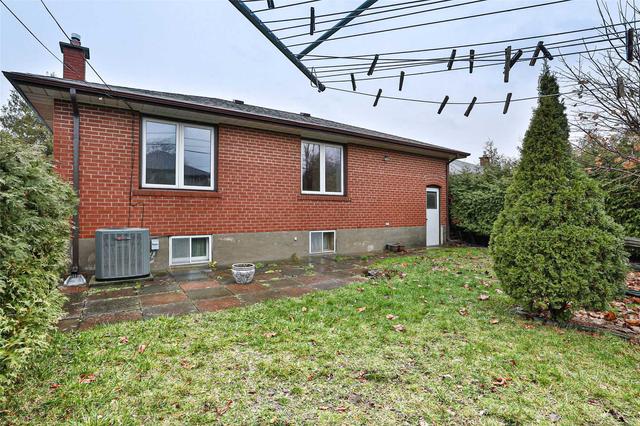 70 Alpaca Dr, House detached with 3 bedrooms, 2 bathrooms and 4 parking in Toronto ON | Image 27