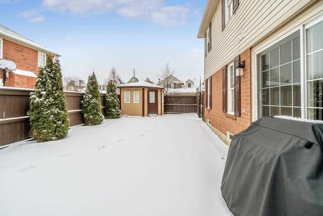 31 Rowland St, House detached with 3 bedrooms, 3 bathrooms and 2 parking in Brampton ON | Image 19