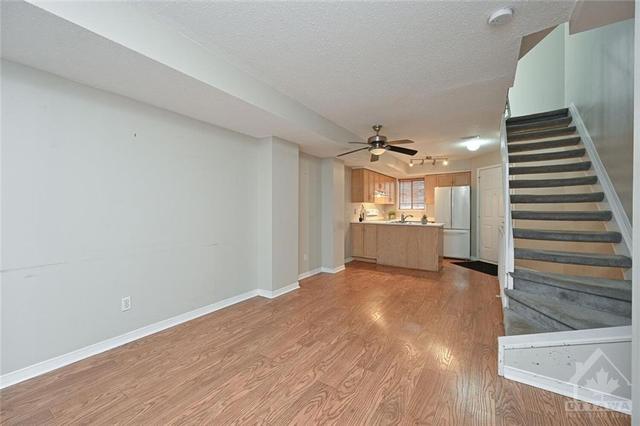 e - 41 Anderson Street, Townhouse with 2 bedrooms, 2 bathrooms and 1 parking in Ottawa ON | Image 9