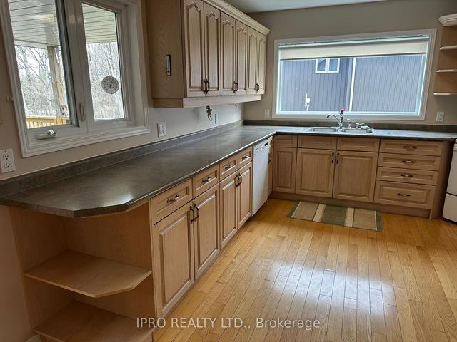 188 Maple Heights Dr, House detached with 3 bedrooms, 3 bathrooms and 6 parking in Gravenhurst ON | Image 26