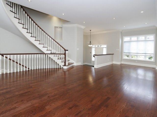 101 St Lawrence Dr, Townhouse with 4 bedrooms, 4 bathrooms and 2 parking in Mississauga ON | Image 6