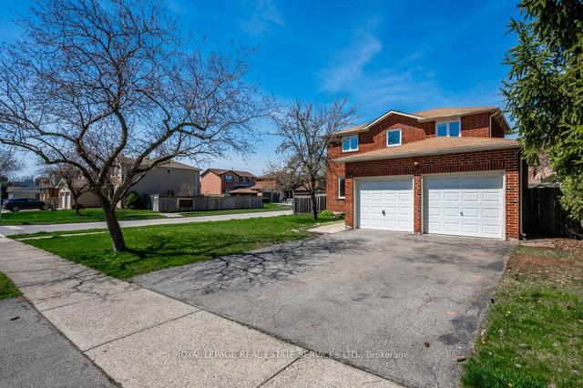 177 Martindale Ave, House detached with 3 bedrooms, 3 bathrooms and 4 parking in Oakville ON | Image 23