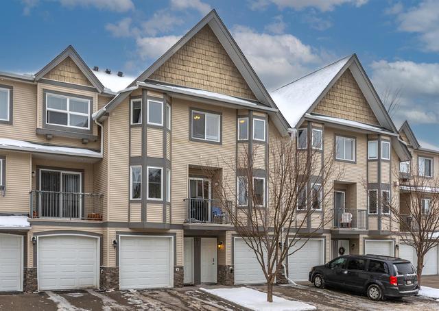 186 Cedarwood Lane Sw, Home with 3 bedrooms, 2 bathrooms and 2 parking in Calgary AB | Image 11
