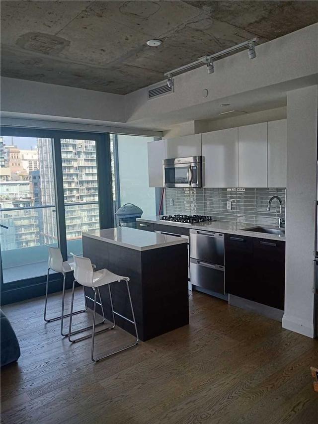 1401 - 224 King St W, Condo with 1 bedrooms, 1 bathrooms and 0 parking in Toronto ON | Image 7
