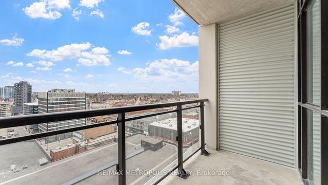 1510 - 60 Charles St W, Condo with 1 bedrooms, 1 bathrooms and 0 parking in Kitchener ON | Image 4