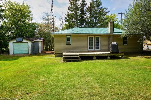2764 County Road 14, House detached with 2 bedrooms, 1 bathrooms and 6 parking in Stone Mills ON | Image 8