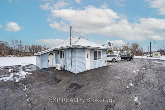 4402 Baseline Rd, House detached with 2 bedrooms, 2 bathrooms and 25 parking in Georgina ON | Image 15