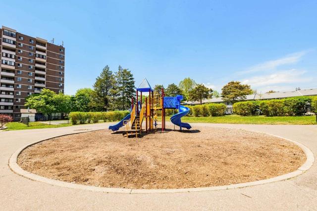913 - 1625 Bloor St, Condo with 3 bedrooms, 2 bathrooms and 1 parking in Mississauga ON | Image 35