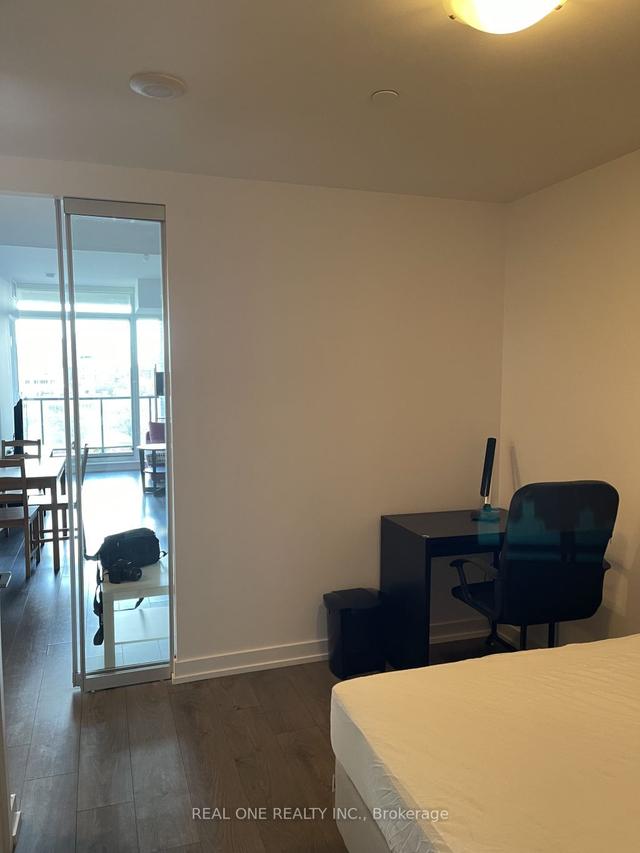 710 - 297 College St, Condo with 2 bedrooms, 2 bathrooms and 0 parking in Toronto ON | Image 15