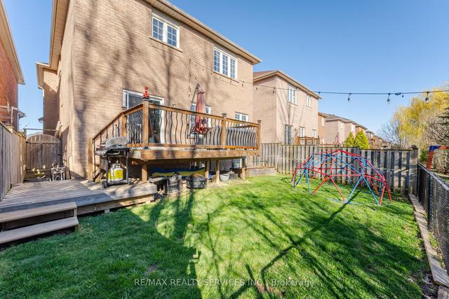 60 Sir Jacobs Cres, House detached with 4 bedrooms, 4 bathrooms and 6 parking in Brampton ON | Image 31