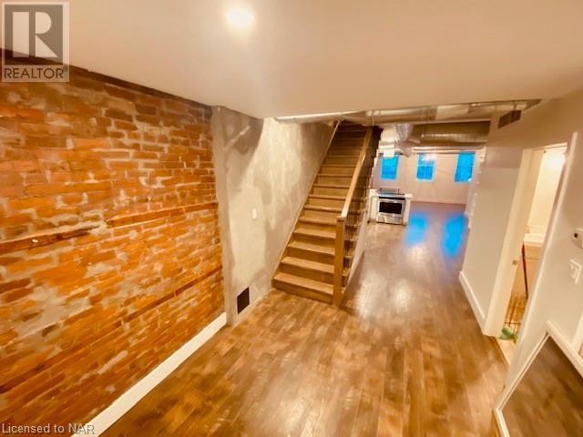 165 St. Paul Street, Condo with 4 bedrooms, 2 bathrooms and null parking in St. Catharines ON | Image 6